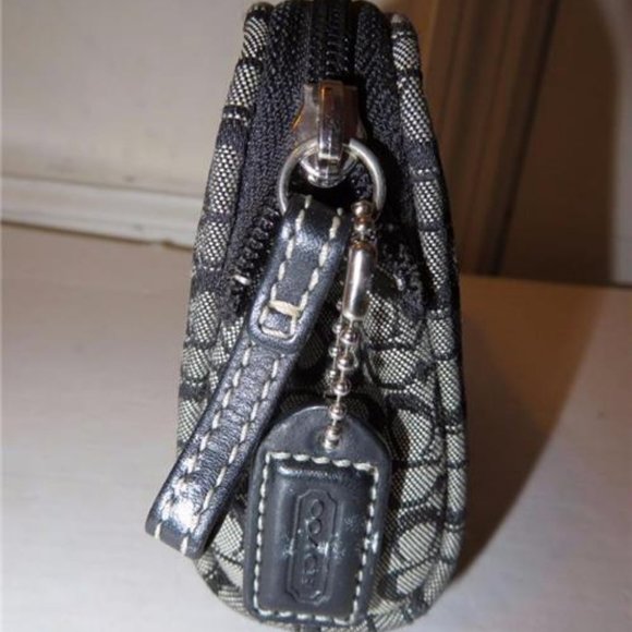 COACH BLACK,GRAY CANVAS/LEATHER WALLET POUCH - Picture 3 of 7